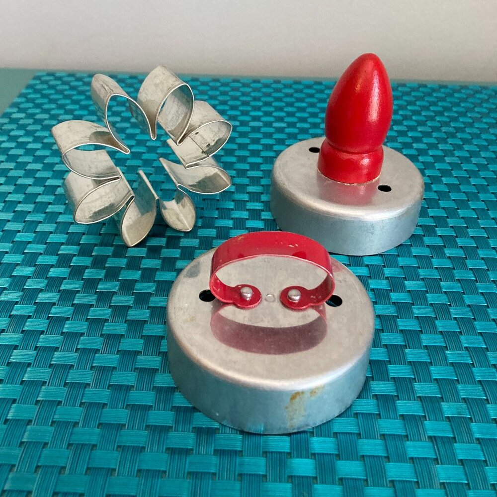 Vintage Cookie Biscuit Donut Cutters 3 Pc.